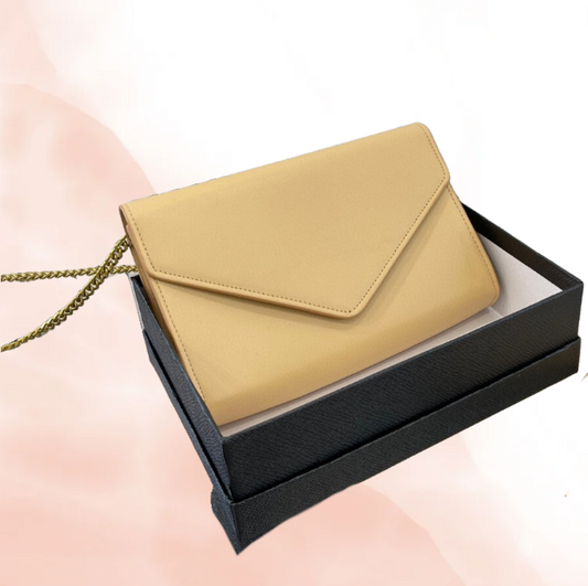 Envelope Wallet-On-Chain Evening Bag